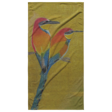 Load image into Gallery viewer, Beautiful Bird Towel