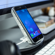 Load image into Gallery viewer, Kitty Paws Prontimus Wireless Charging Stand