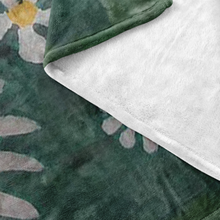 Load image into Gallery viewer, Daisies Fleece Blanket