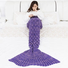 Load image into Gallery viewer, Soft Knitted Mermaid Tail Hand Crochet Blanket - Fish Pattern