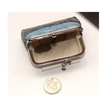 Load image into Gallery viewer, Vintage Women Art Printed coin Purses