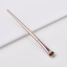 Load image into Gallery viewer, Luxury Champagne Makeup Brushes